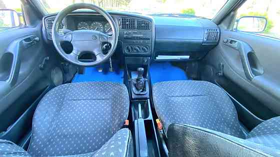 Volkswagen Passat 1995 год Суклея Sucleia