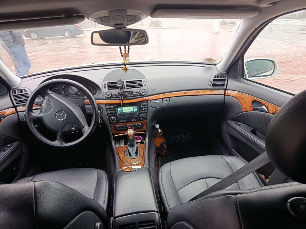 Mercedes E-Class 2005 год Тирасполь Tiraspol - fotografie 5
