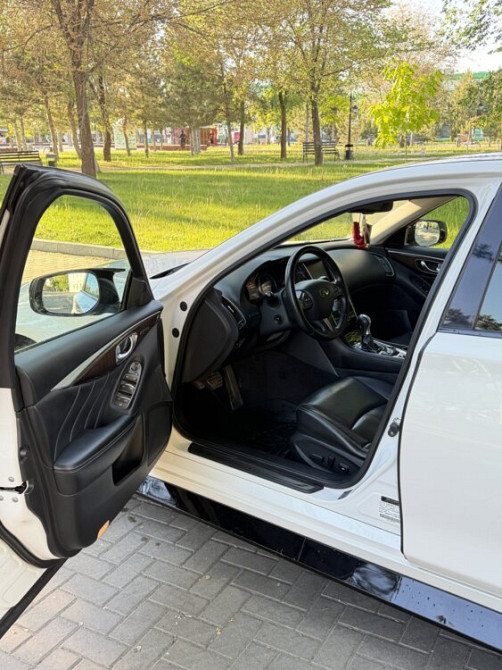 Infiniti Q 2014 год Тирасполь Tiraspol - fotografie 8