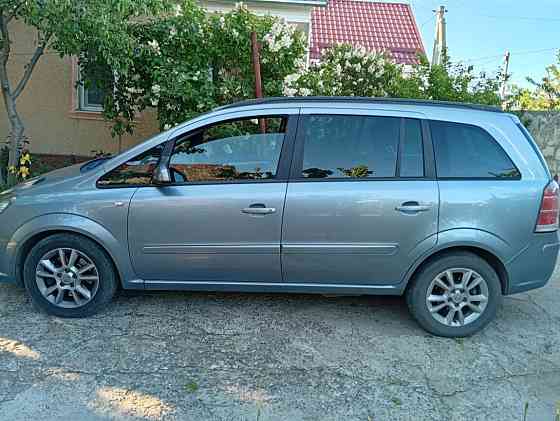 Opel Zafira 2006 год Парканы Парканы