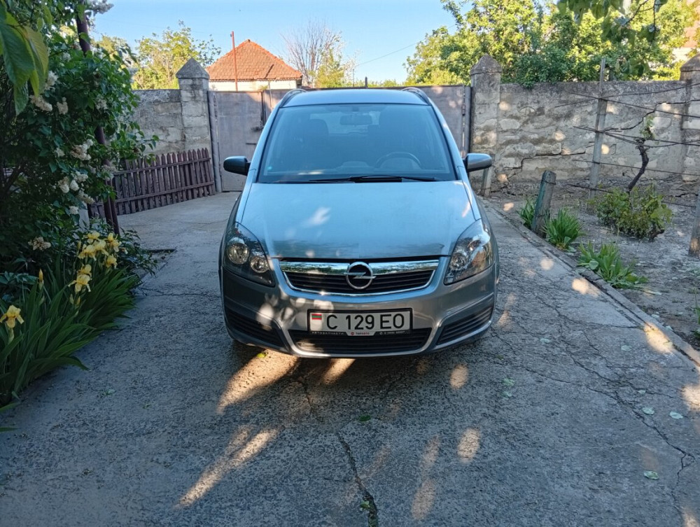 Opel Zafira 2006 год Парканы Парканы - изображение 2