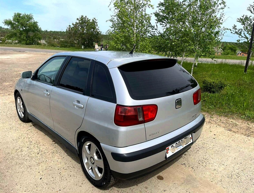 Volkswagen Golf 2002 год Суклея Суклея - изображение 2