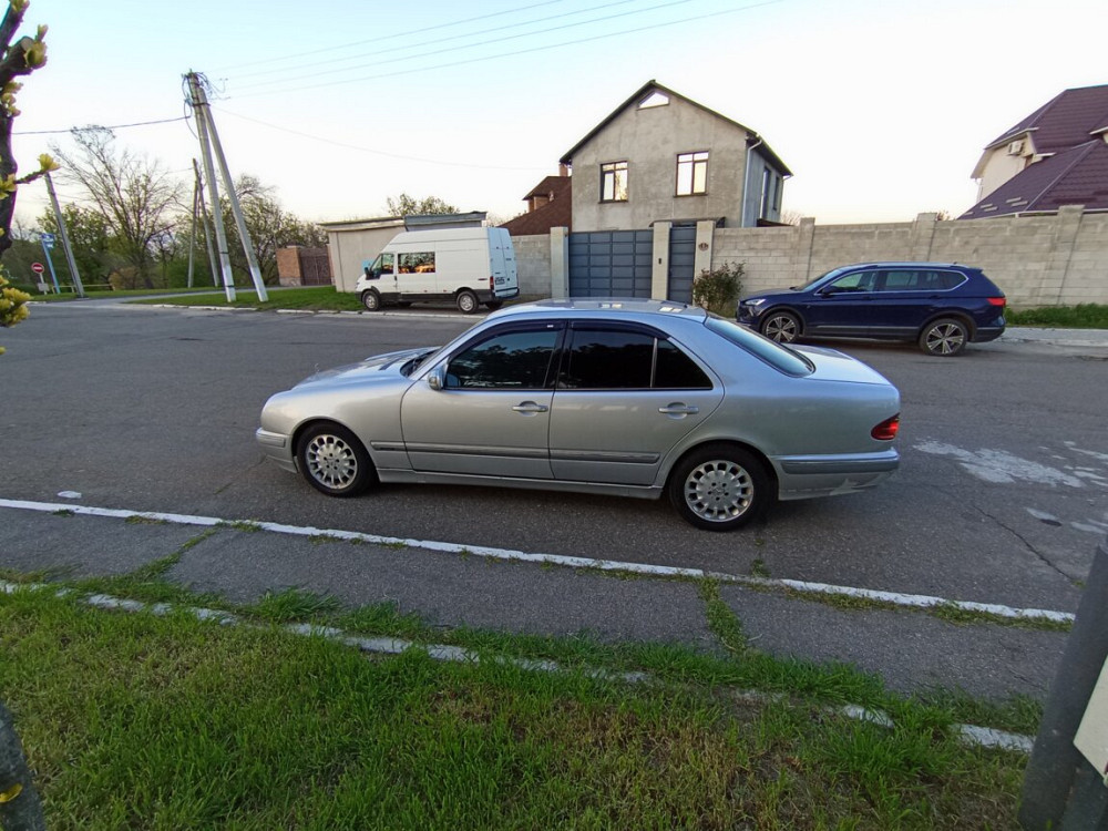 Mercedes E-Class 2000 год Бендеры Бендеры - изображение 7