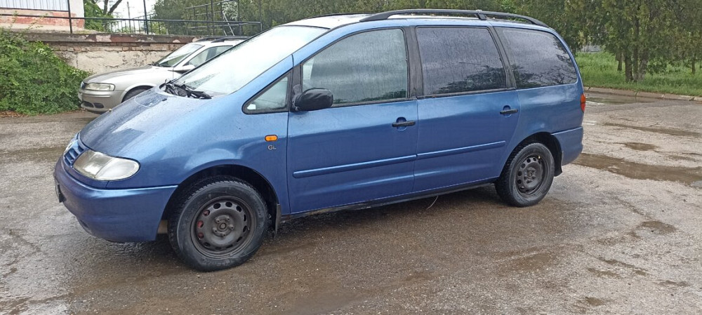 Volkswagen Sharan 1997 год Днестровск Днестровск - изображение 2