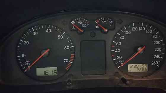 Volkswagen Passat 1999 год Бендеры Bender