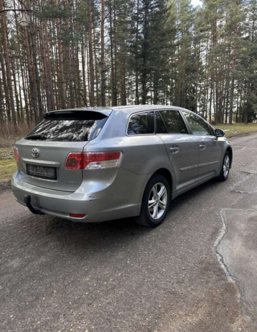 Toyota Avensis 2010 год Тирасполь Тирасполь - изображение 2