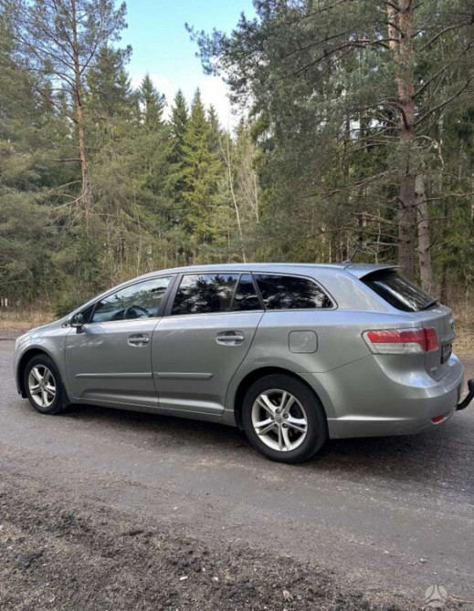 Toyota Avensis 2010 год Тирасполь Тирасполь - изображение 4