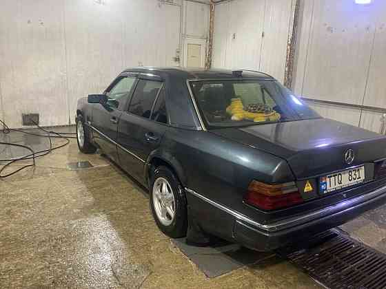 Mercedes W124 1993 год Тирасполь Tiraspol
