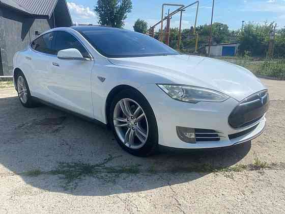 Tesla Model S 2013 год Рыбница Рыбница