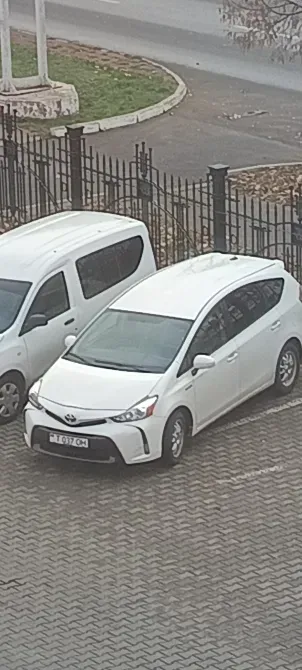 Toyota Prius V 2015 год Тирасполь Тирасполь - изображение 1