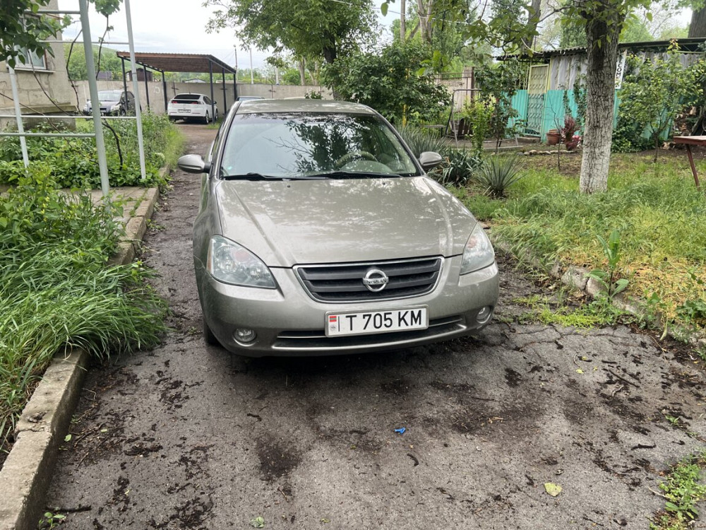 Nissan Altima 2003 год Бендеры Bender - fotografie 3