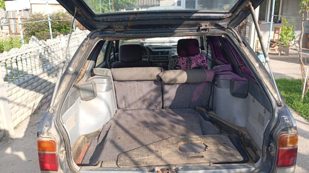 Nissan Bluebird 1990 год Тирасполь Тирасполь - изображение 6