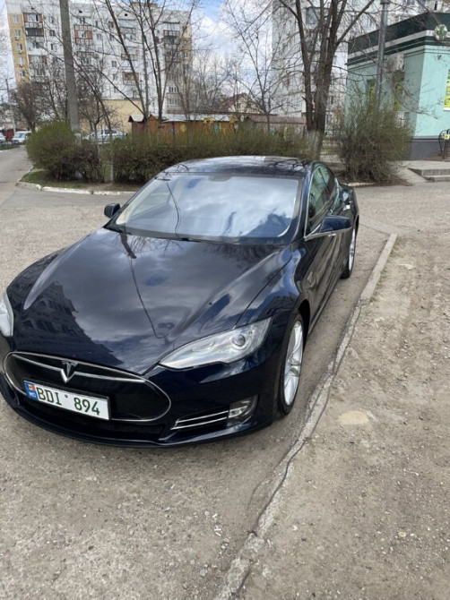 Tesla Model S 2014 год Тирасполь Tiraspol - fotografie 2