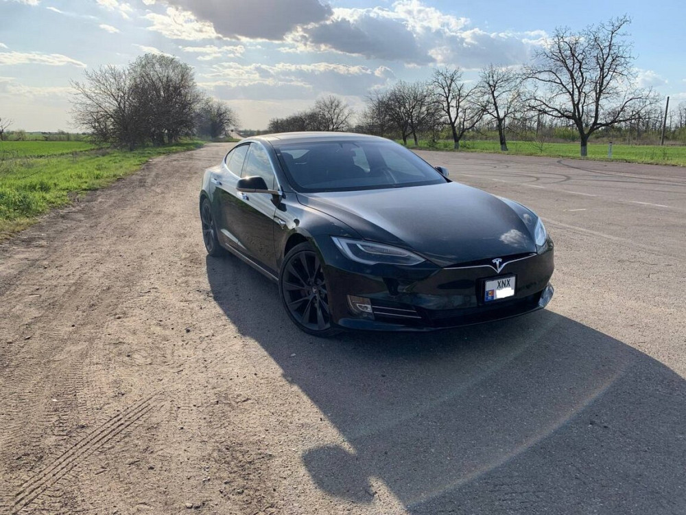 Tesla Model S 2018 год Тирасполь Тирасполь - изображение 1