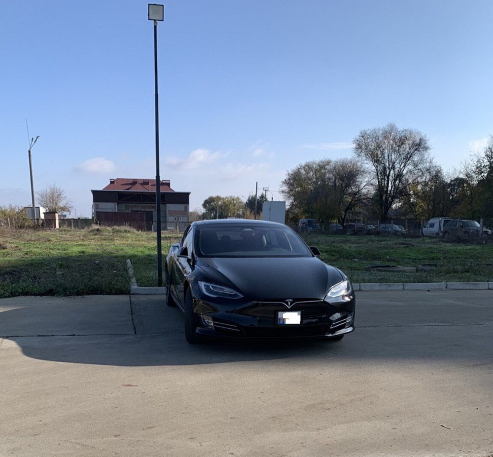 Tesla Model S 2018 год Тирасполь Тирасполь - изображение 3