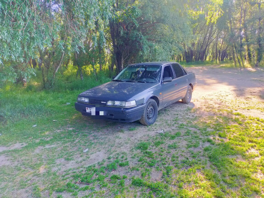 Mazda 626 1992 год Суклея Sucleia - fotografie 2