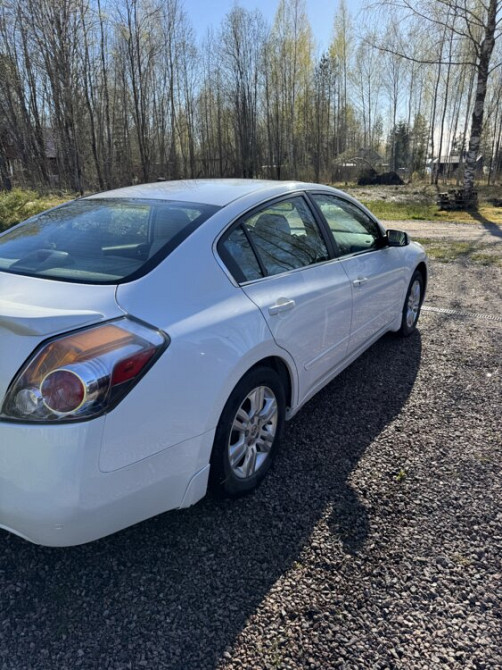 Nissan Altima 2011 год Бендеры Бендеры - изображение 3
