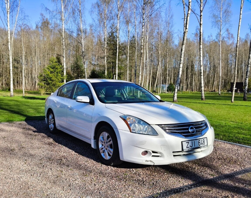 Nissan Altima 2011 год Бендеры Бендеры - изображение 1