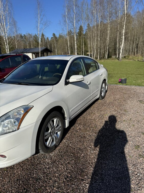 Nissan Altima 2011 год Бендеры Бендеры - изображение 6