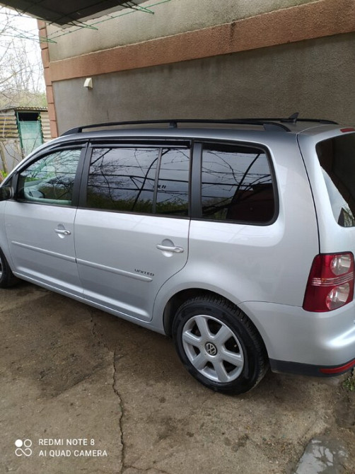 Volkswagen Touran 2008 год Дубоссары Dubăsari - fotografie 2