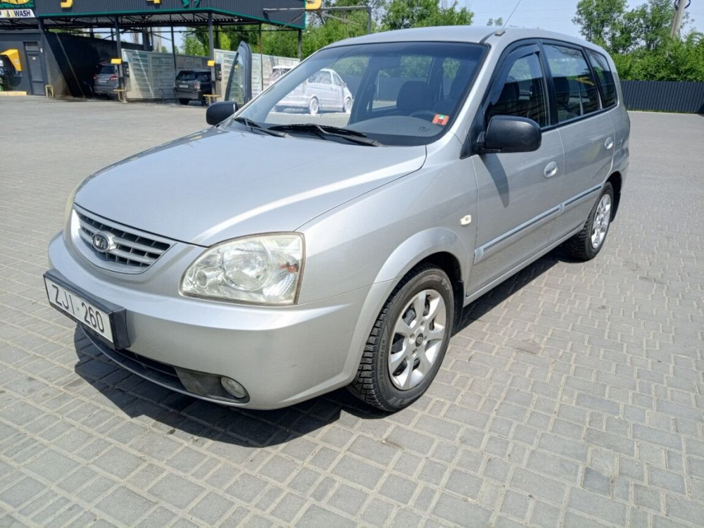 Kia Carens 2005 год Тирасполь Tiraspol - fotografie 8