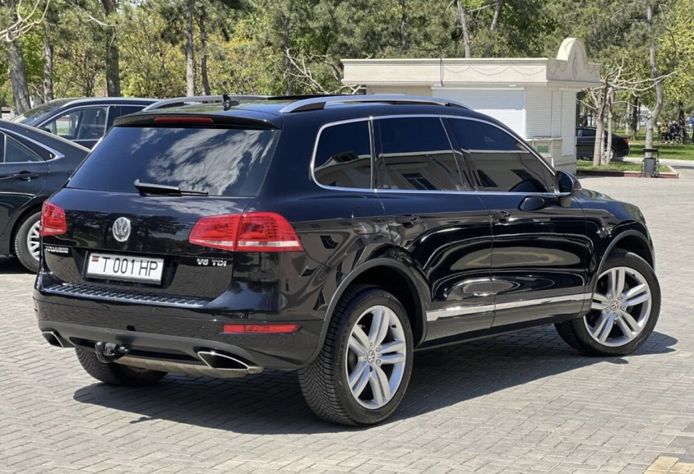 Volkswagen Touareg 2012 год Тирасполь Tiraspol - fotografie 3