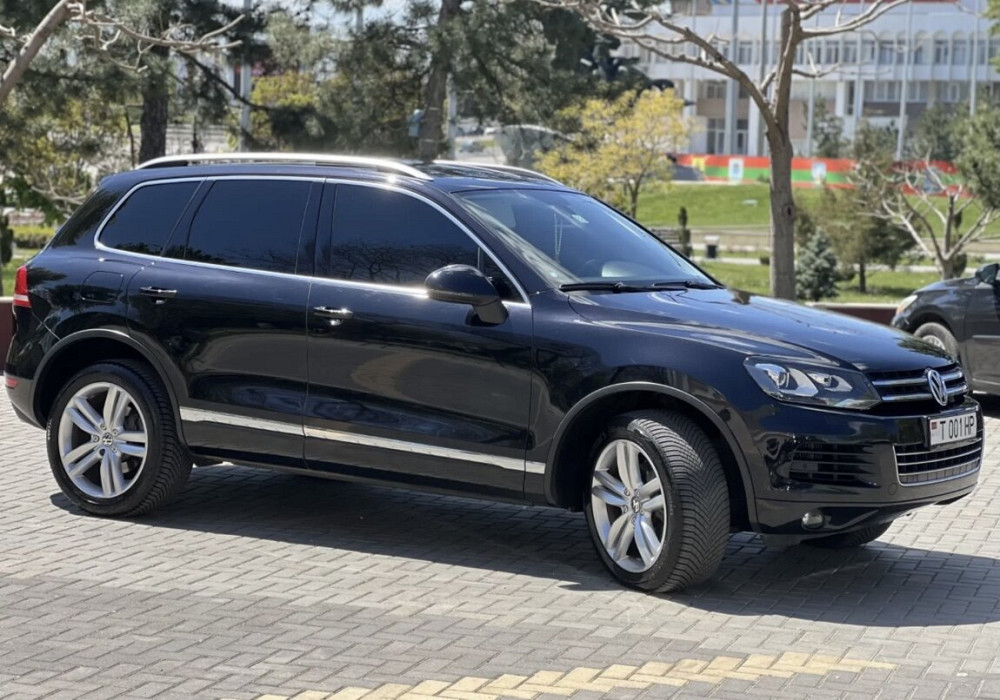 Volkswagen Touareg 2012 год Тирасполь Tiraspol - fotografie 2