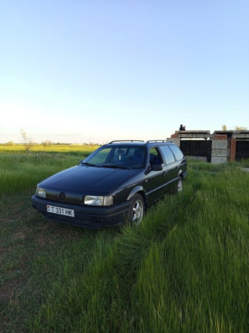 Volkswagen Passat Variant 1993 год Тирасполь Tiraspol - fotografie 1