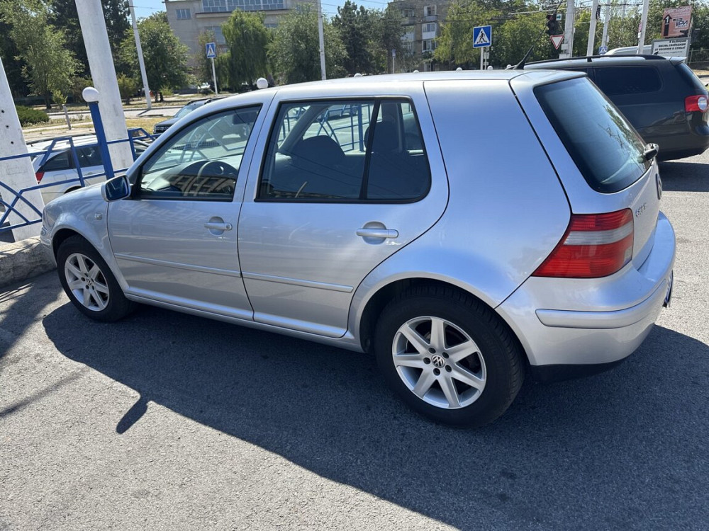 Volkswagen Golf 2004 год Бендеры Бендеры - изображение 2