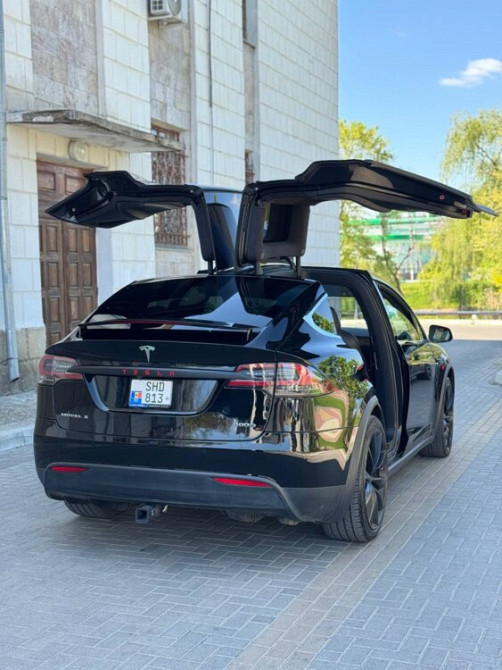 Tesla Model X 2018 год Тирасполь Tiraspol - fotografie 4