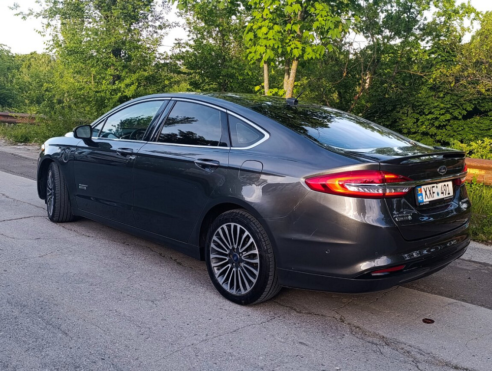 Ford Fusion 2018 год Кишинёв Chişinău - fotografie 3