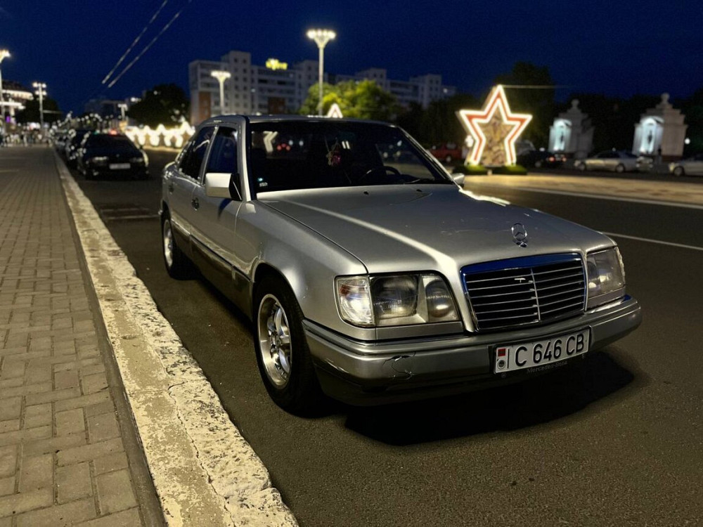 Mercedes E-Class 1993 год Тирасполь Tiraspol - fotografie 4
