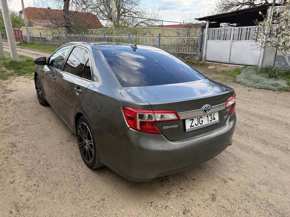 Toyota Camry 2011 год Кишинёв Кишинёв - изображение 3