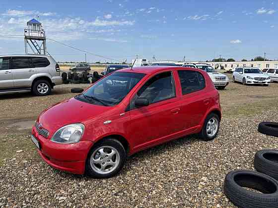 Toyota Yaris 2000 год Бендеры Bender