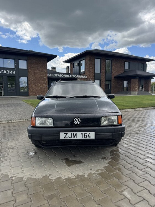 Volkswagen Passat 1993 год Тирасполь Тирасполь - изображение 2