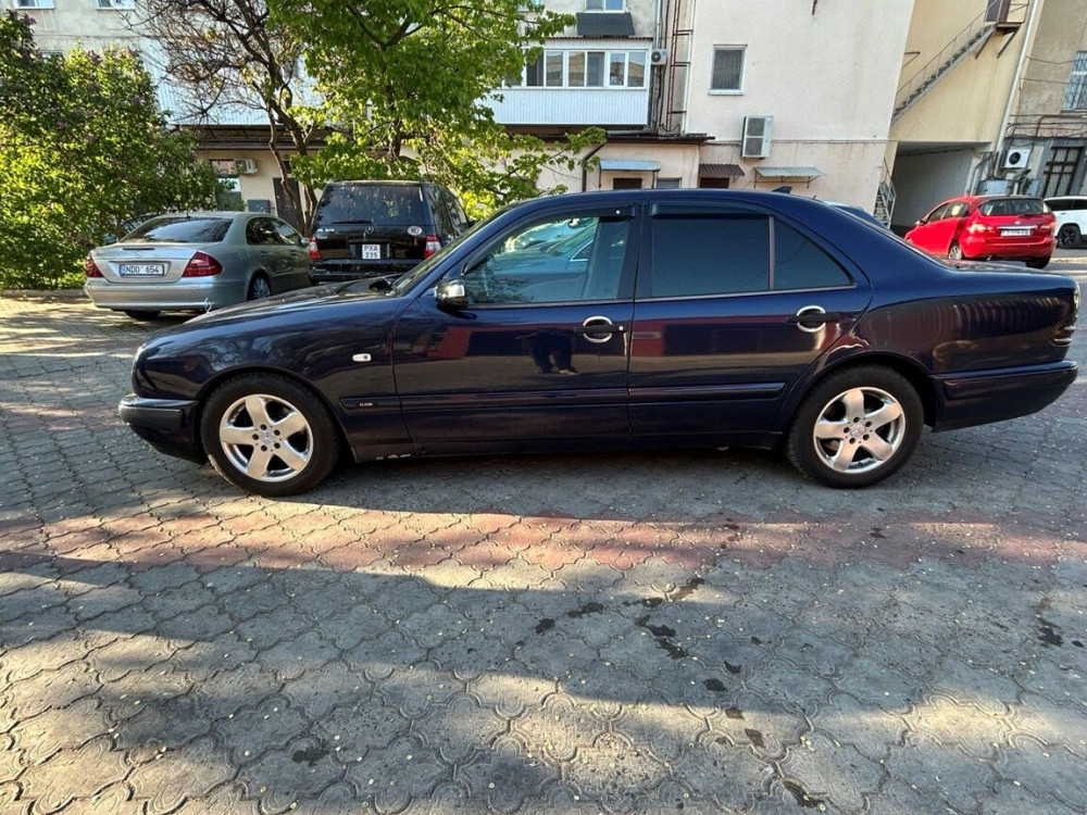 Mercedes E-Class 1999 год Бендеры Bender - fotografie 5