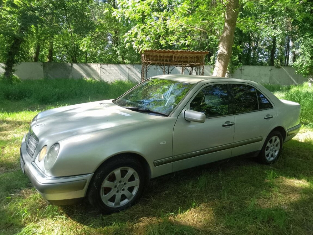 Mercedes E-Class 1997 год Тирасполь Тирасполь - изображение 3