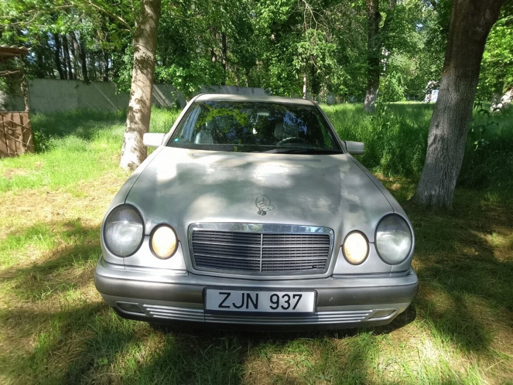 Mercedes E-Class 1997 год Тирасполь Тирасполь - изображение 2