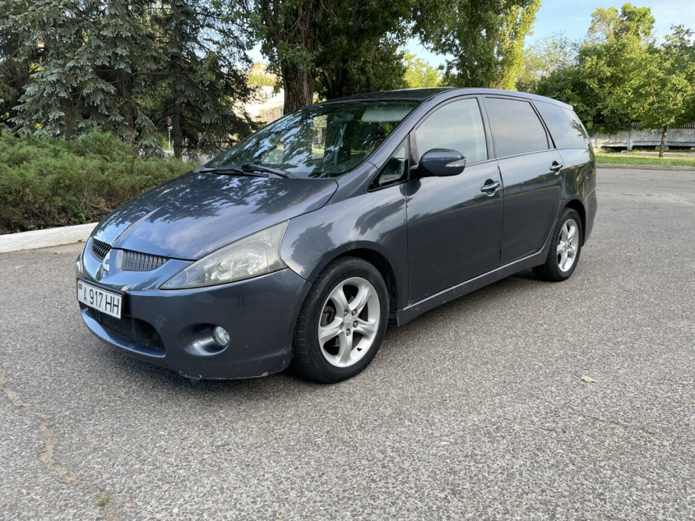 Mitsubishi Grandis 2005 год Тирасполь Tiraspol - fotografie 3
