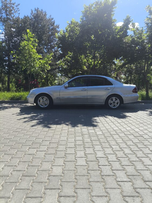 Mercedes E-Class 2003 год Бендеры Бендеры - изображение 1