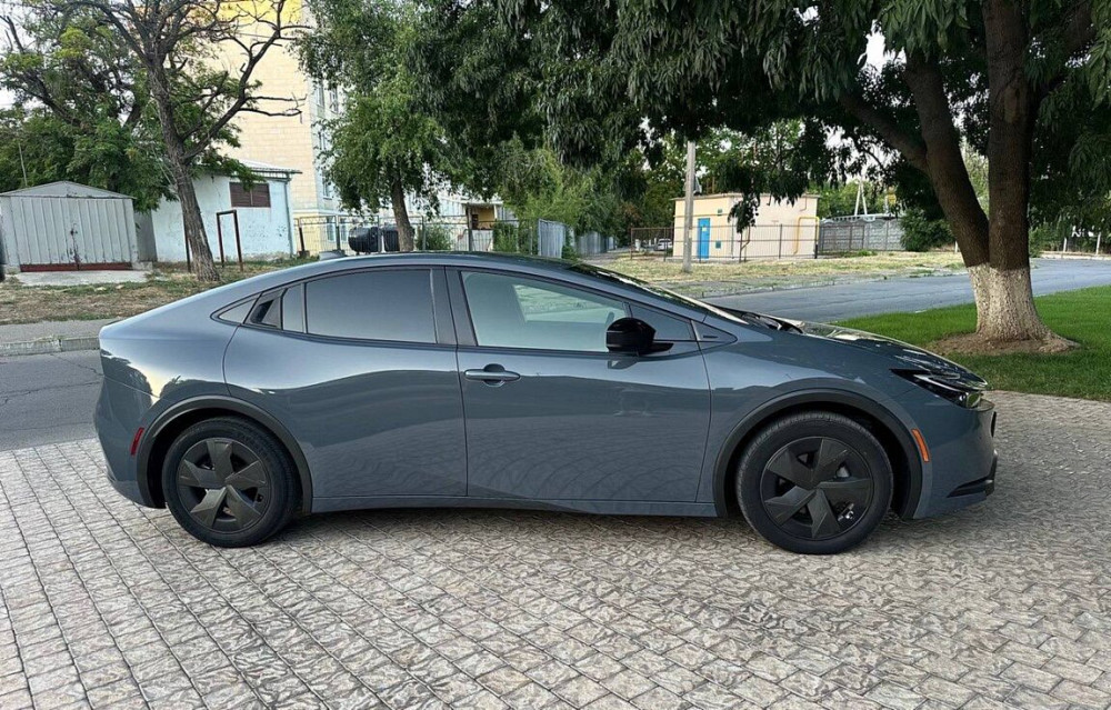 Toyota Prius 2024 год Тирасполь Тирасполь - изображение 3