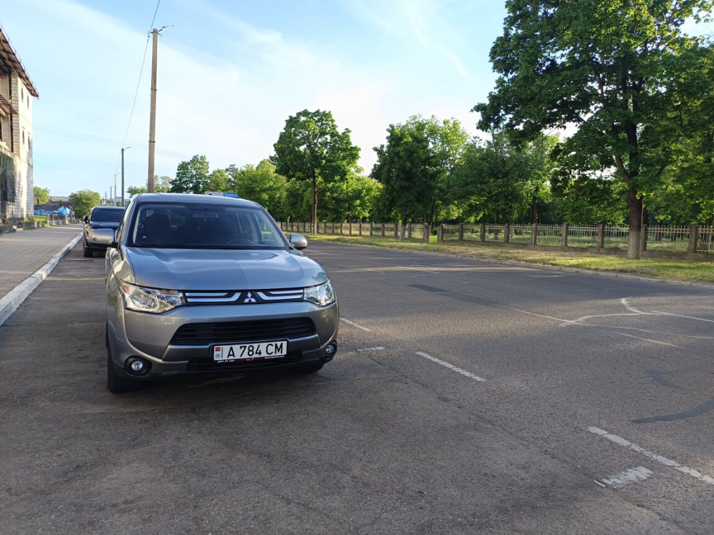Mitsubishi Outlander 2014 год Бендеры Бендеры - изображение 4