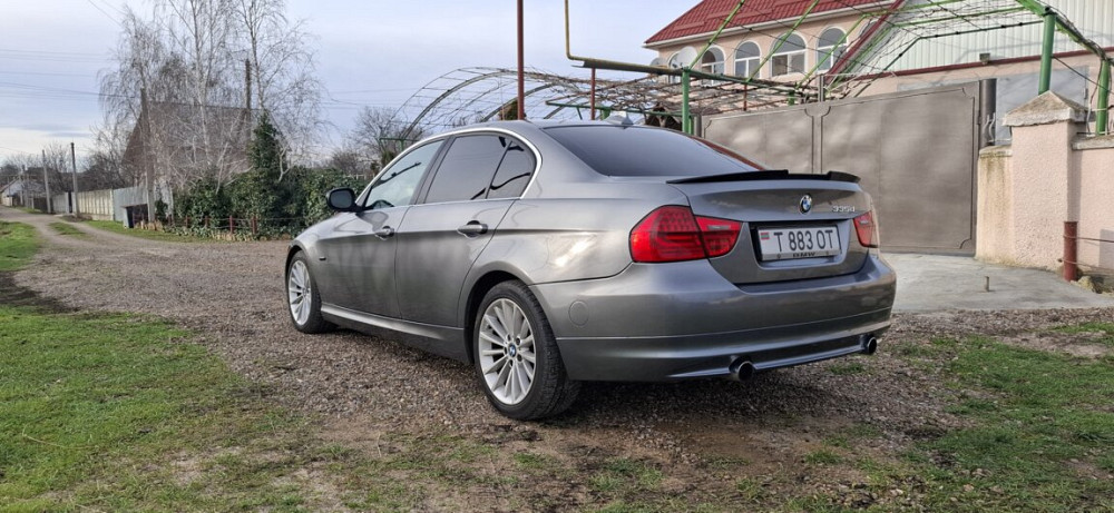 BMW 3 Series 2010 год Григориополь Григориополь - изображение 5