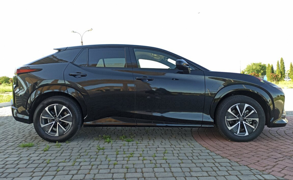 Lexus RX 2024 год Новые Анены Новые Анены - изображение 3