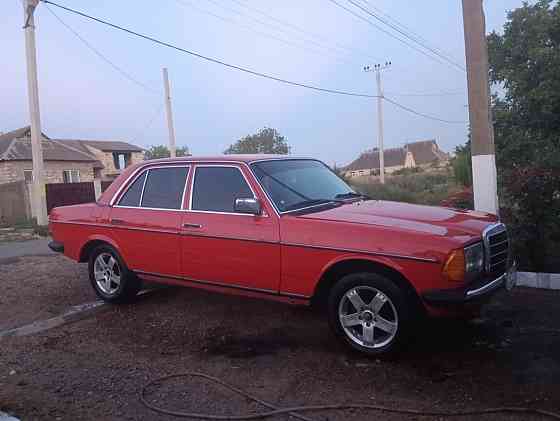 Mercedes W123 1978 год Тирасполь Tiraspol