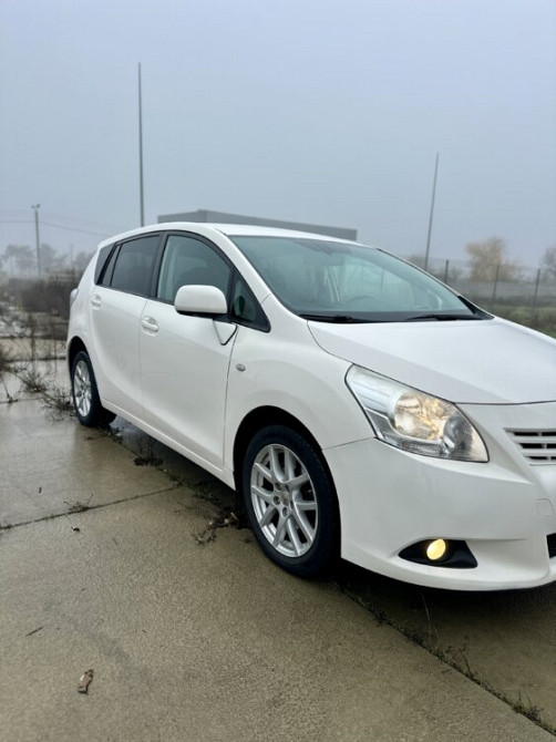 Toyota Verso 2009 год Тирасполь Tiraspol - fotografie 2