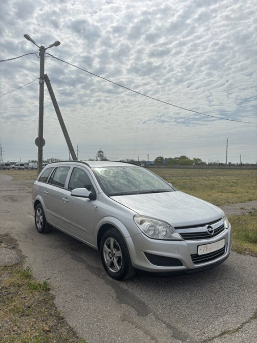 Opel Astra 2008 год Тирасполь Тирасполь - изображение 3