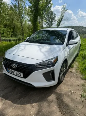 Hyundai Ioniq 2019 год Резина Rezina