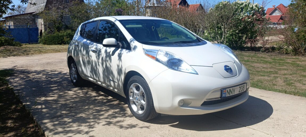 Nissan Leaf 2013 год Тирасполь Тирасполь - изображение 1