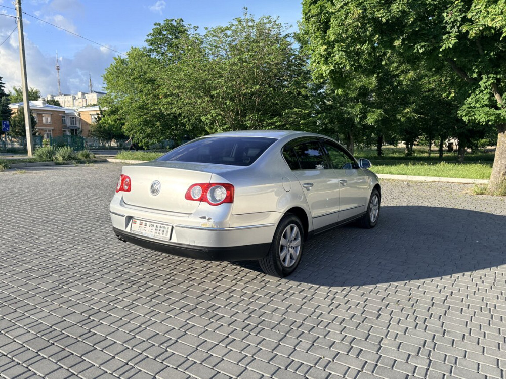 Volkswagen Passat 2005 год Тирасполь Tiraspol - fotografie 5